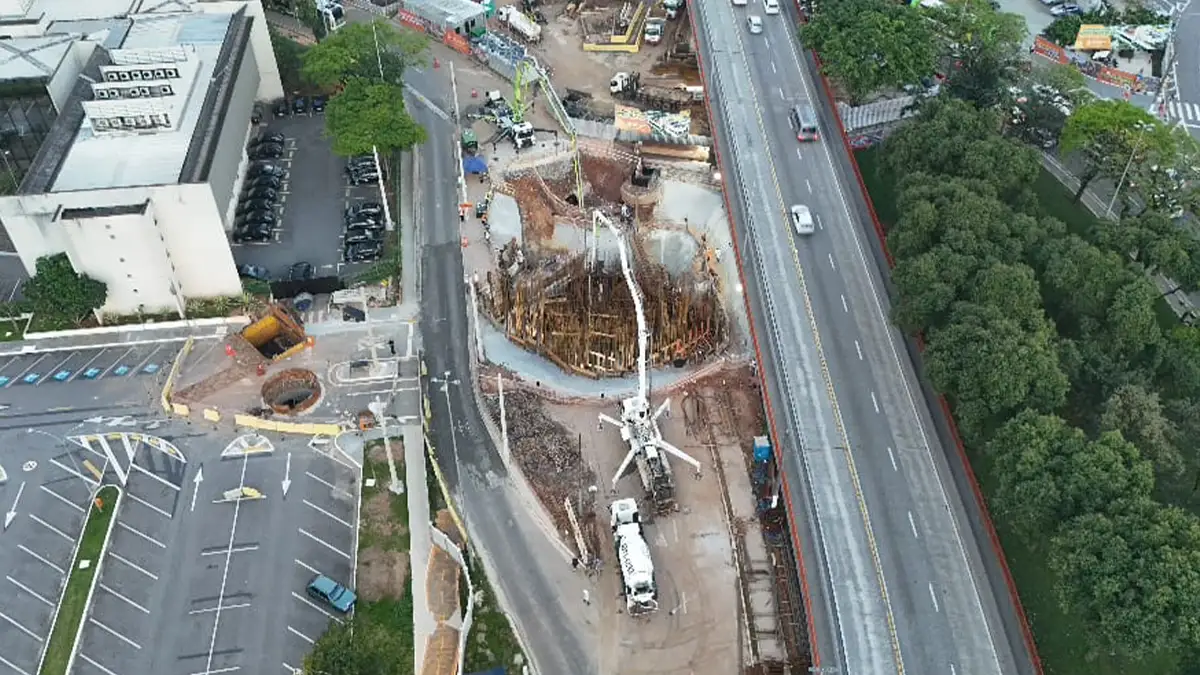 Avanços na construção do viaduto estaiado