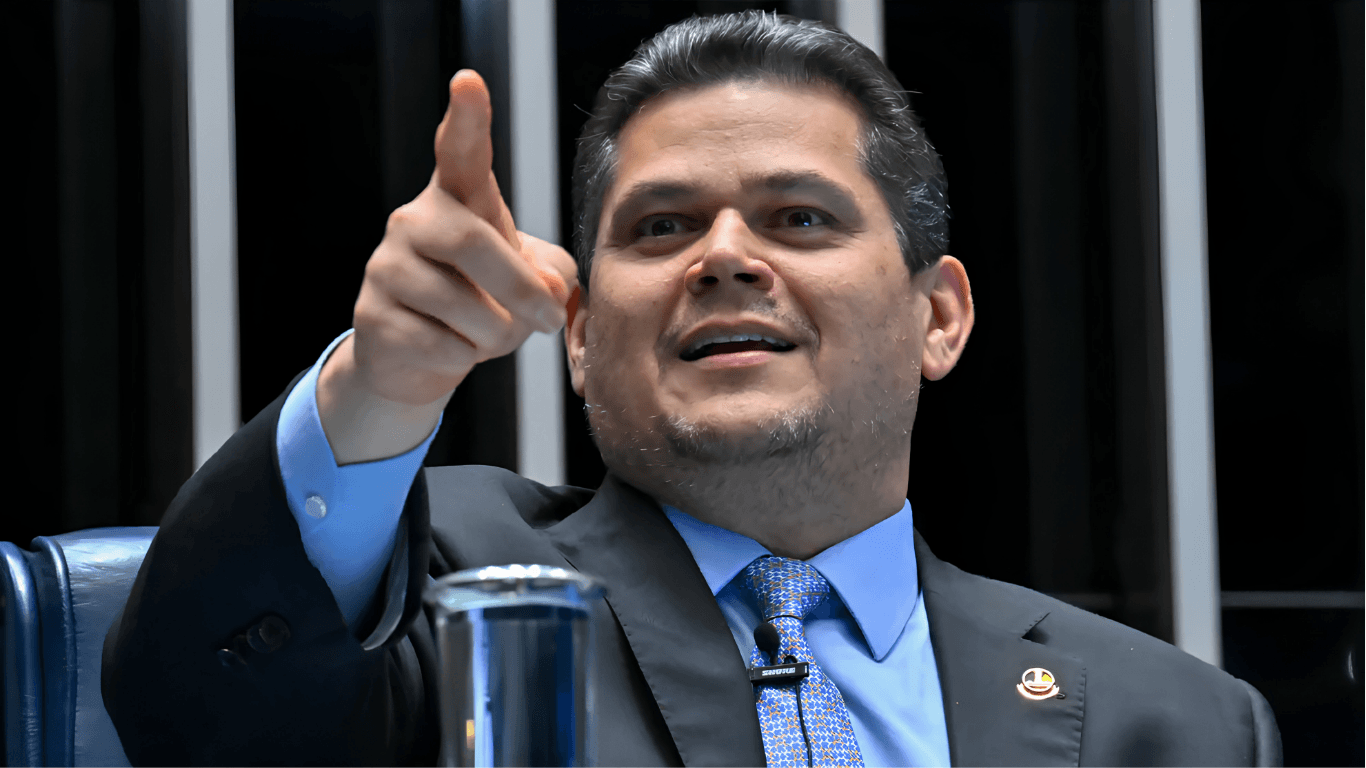 Alcolumbre classifica decisão como gigante e histórica