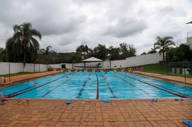 Vinhedo abre seletiva de natação para formar equipe que disputará competições em 2027