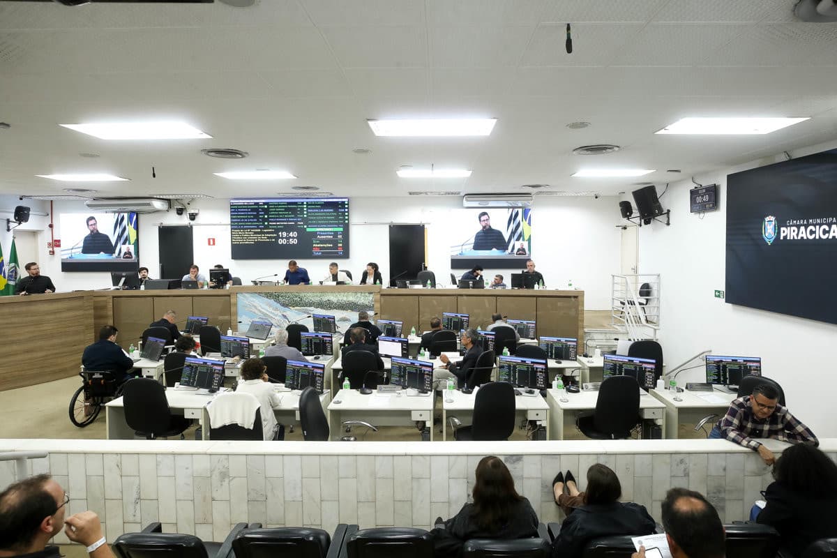 50ª Reunião Ordinária reúne projetos sobre sossego, transporte, meio ambiente e saúde