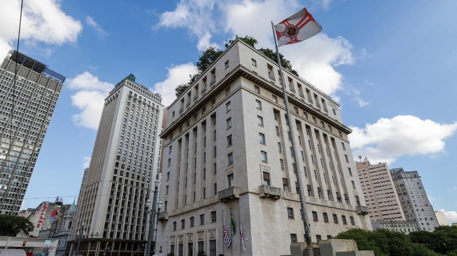 Justiça proíbe Prefeitura de São Paulo de fazer novos contratos com empresas investigadas por fraude