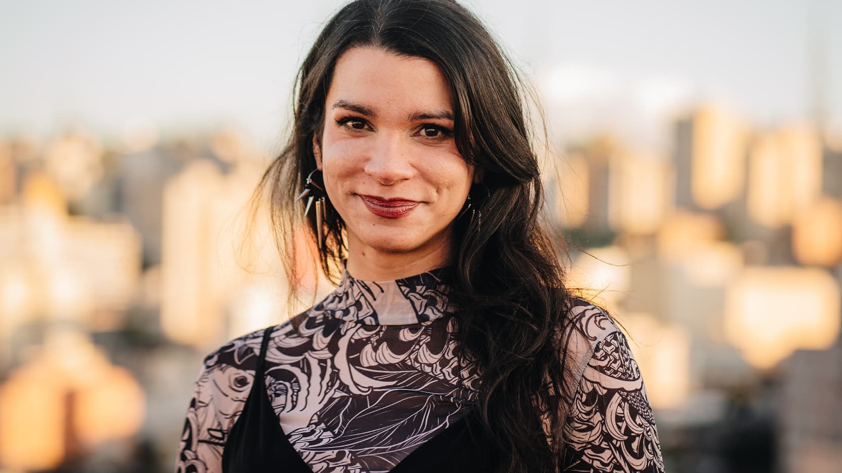 Sofia Favero na ALESP: 3ª candidata mais votada de São Paulo revela bastidores e planos para 2027