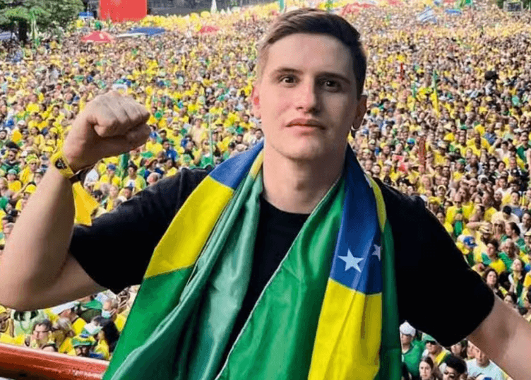 Lucas Pavanato é o deputado federal mais votado da história de São Paulo com 3 milhões de votos
