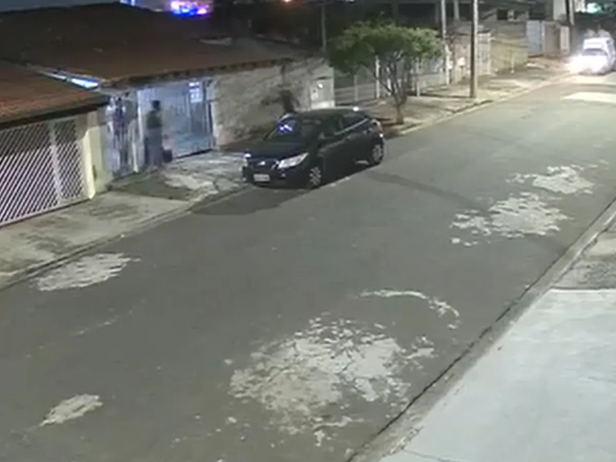 Família é assaltada por homem armado em Campinas
