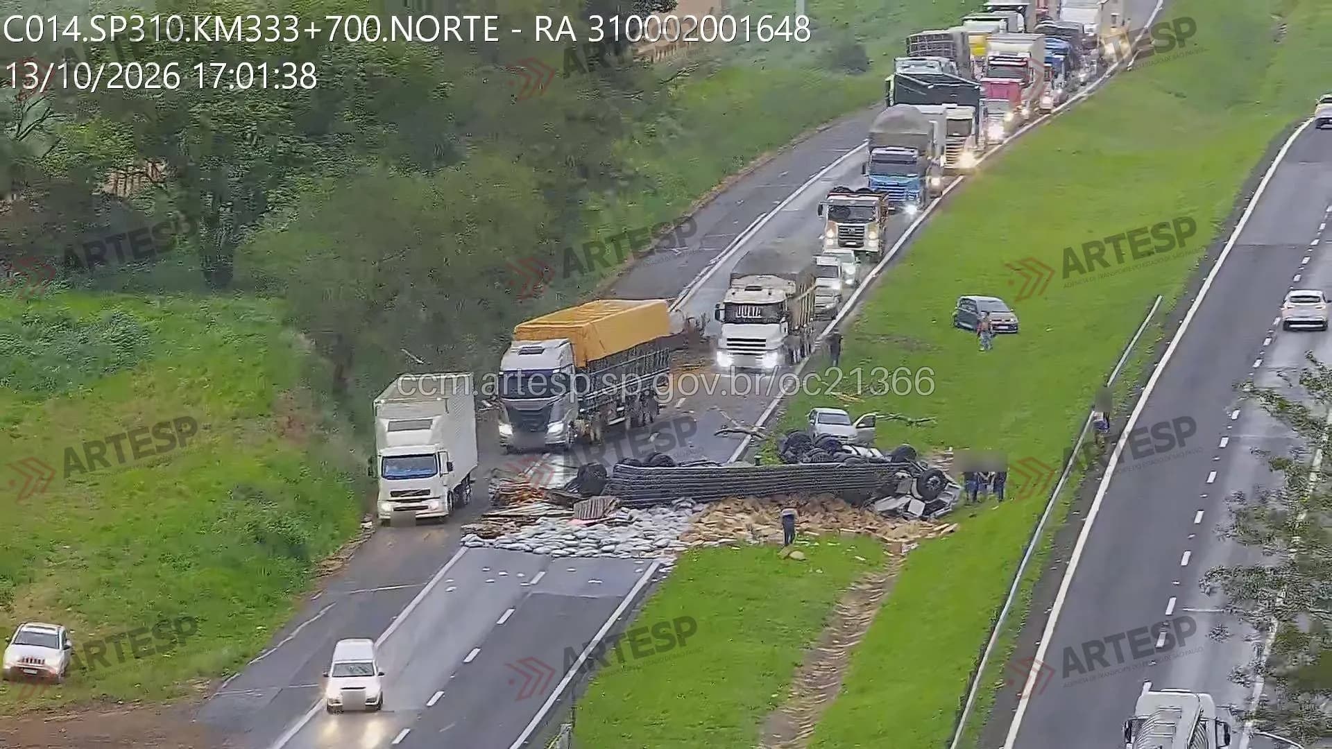 Acidente com carreta resulta em morte em Taquaritinga