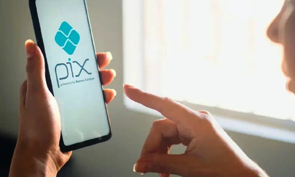 Engenheira perde dinheiro em erro de Pix